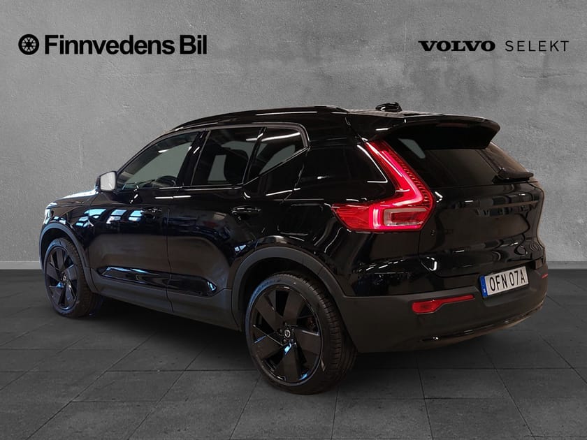 Bild 3 av Volvo EX40 Twin Motor Performance M Ultra Black Edt