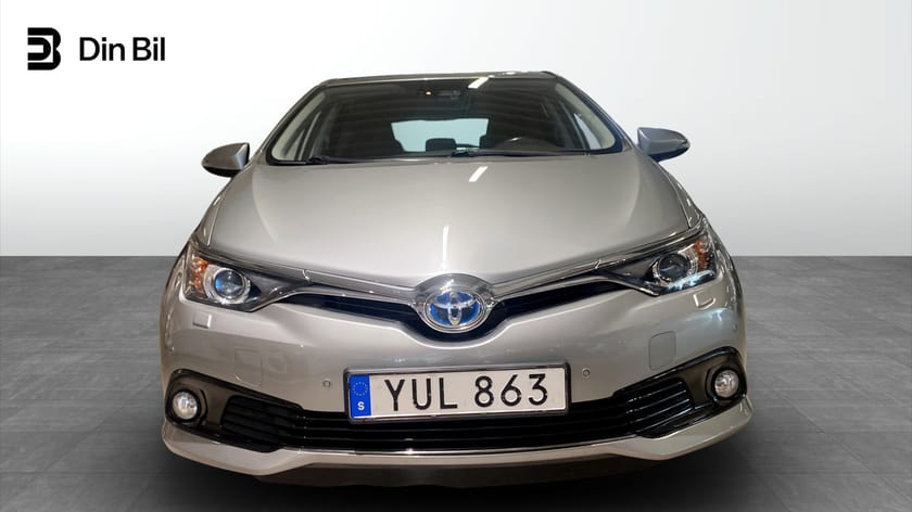 Bild 4 av Toyota Auris Hybrid e-CVT 136hk Backkamera/P-sensorer