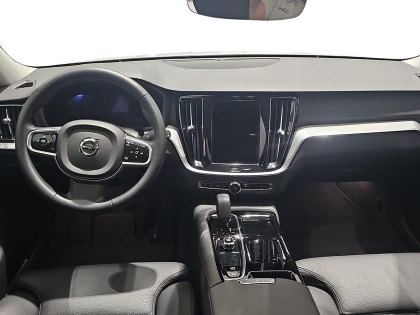 Bild 5 av Volvo V60 T6 Plus Dark Edition