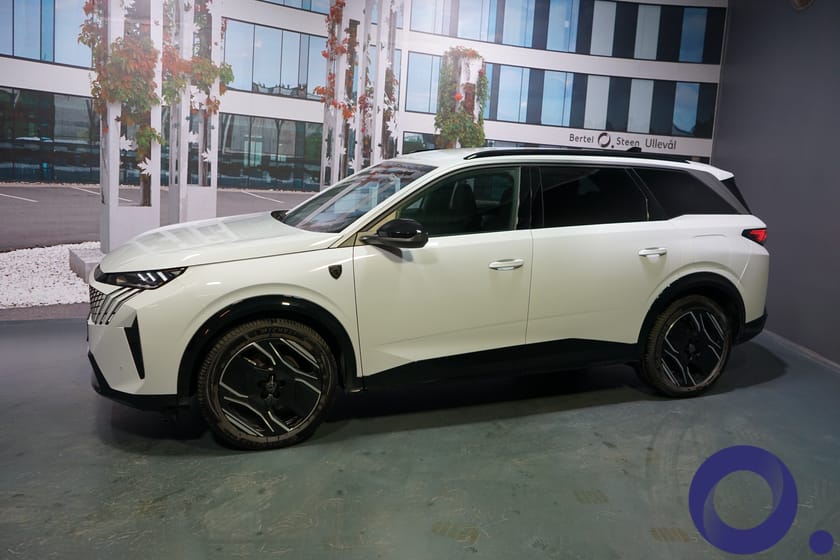 Bilde 4 av Peugeot E-5008 Dual Motor