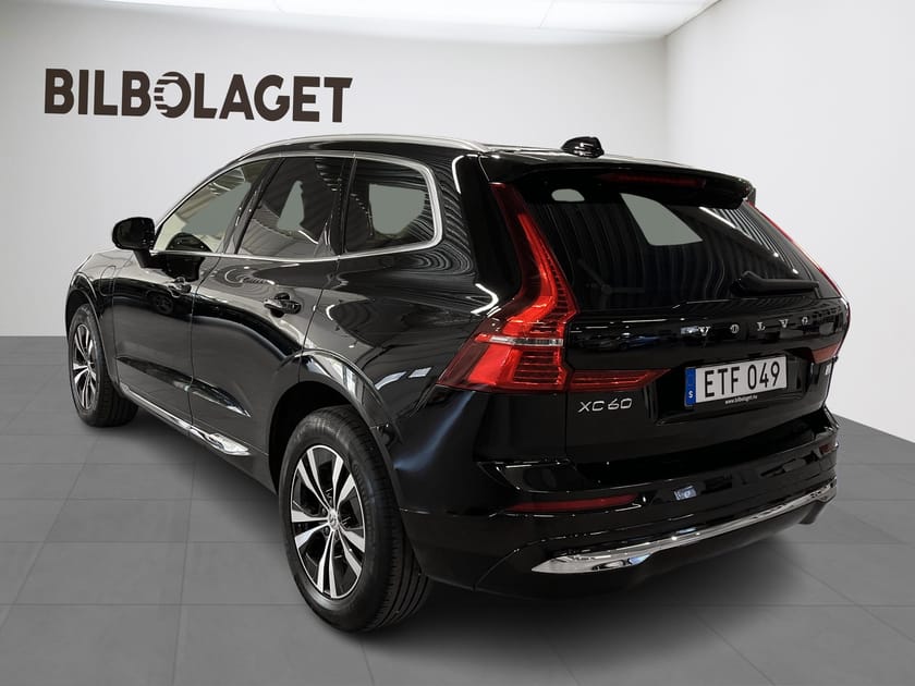 Bild 3 av Volvo XC60 Recharge T6 Core Drag Navi Panorama Backkamera