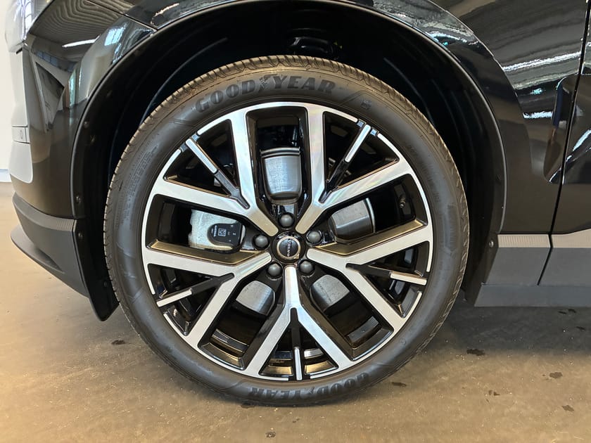 Bild 5 av Volvo EX30 Twin Motor Performance Plus / Keyless / BLIS / Backkamera / Harman/Kardon /