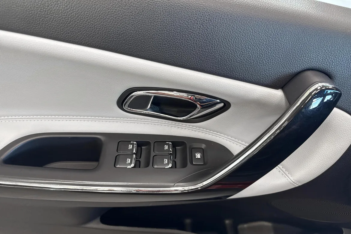 picture of a car