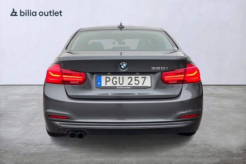 Bild 5 av BMW 320i Sedan