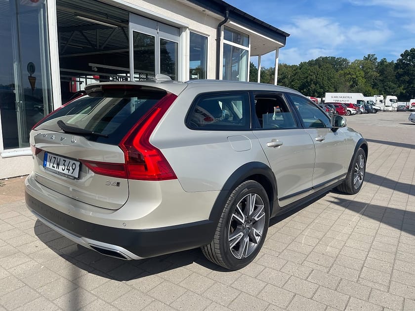 Bild 5 av Volvo V90 Cross Country D4 AWD Pro 190 hk Välutrustad