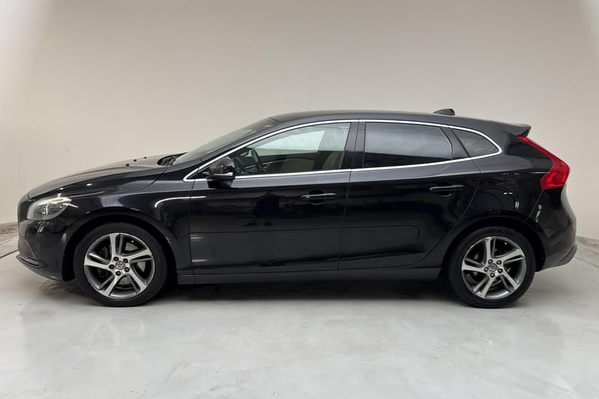 Bild 2 av Volvo V40 D3 (150hk) Summum GPS