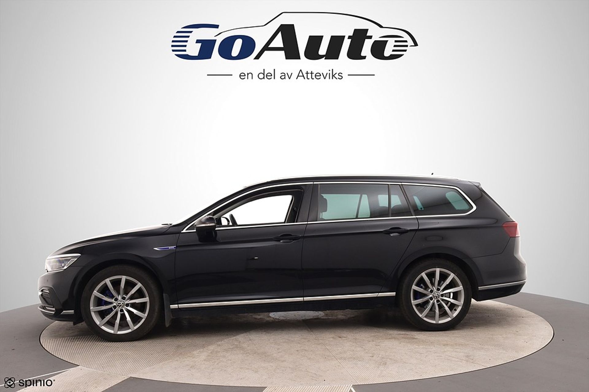 Volkswagen Passat 2023, bild 6/10