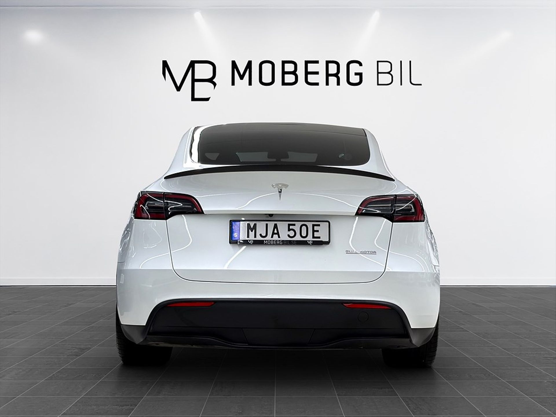 Tesla Model Y 2024, kuva 6/10