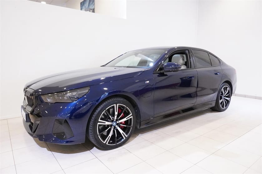 Bild 3 av BMW 550e xDrive Sedan