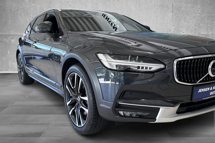 Bilde 2 av Volvo V90 Cross Country D4 AWD 190hk. Pro. Navi, HUD, Skinn, 360.