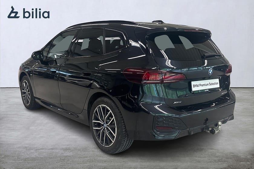 Bild 2 av BMW 225e xDrive Active Tourer M-Sport| Drag | Tonade rutor | 18"