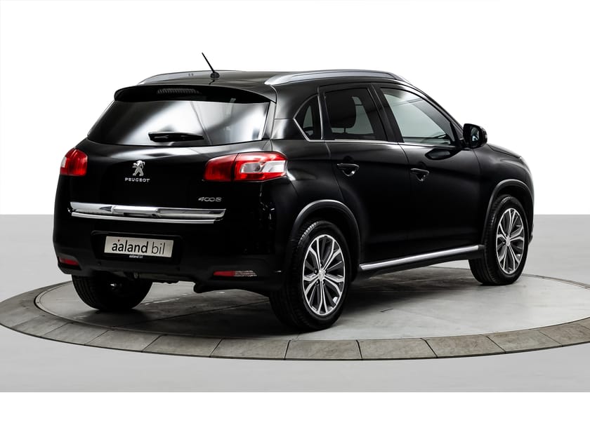 Bilde 4 av Peugeot 4008 1.6/HDI/114HK/4X4/SKINN/PANO/R.KAMERA/NY SERVICE