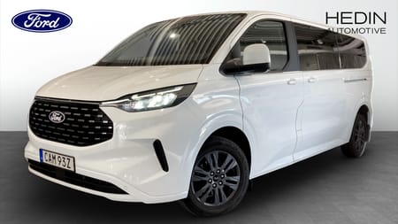 Ford Tourneo Custom 320