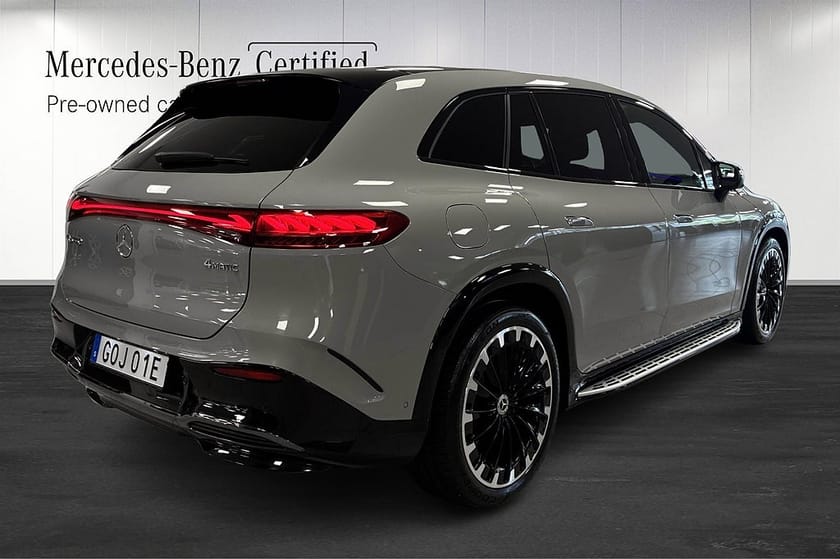 Bild 3 av Mercedes-Benz EQS SUV 450 4MATIC 4-Matic AMG Premium Panorama Head Up Drag