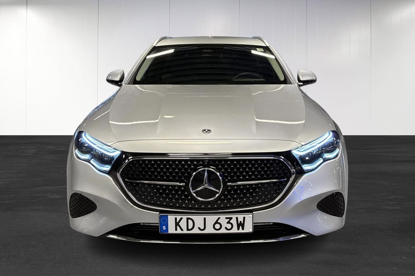 Bild 5 av Mercedes-Benz E 300 T e | Avantgarde | Advanced Plus | 360 | Drag | Smartphone |
