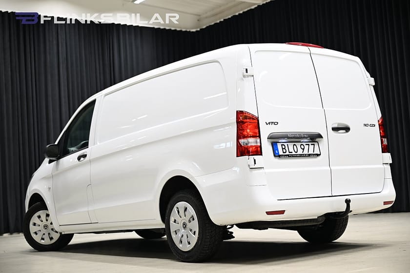 Bild 5 av Mercedes-Benz Vito 110 CDI 2.8t 102HK Lång|Drag|Dieselvärmare|Backkamera|Moms
