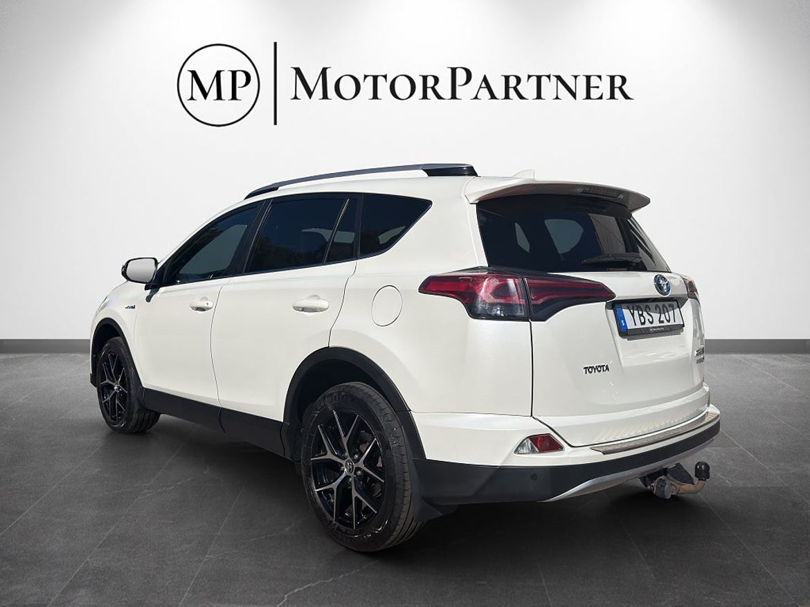 Toyota RAV4 Hybrid, bild 5 av 17