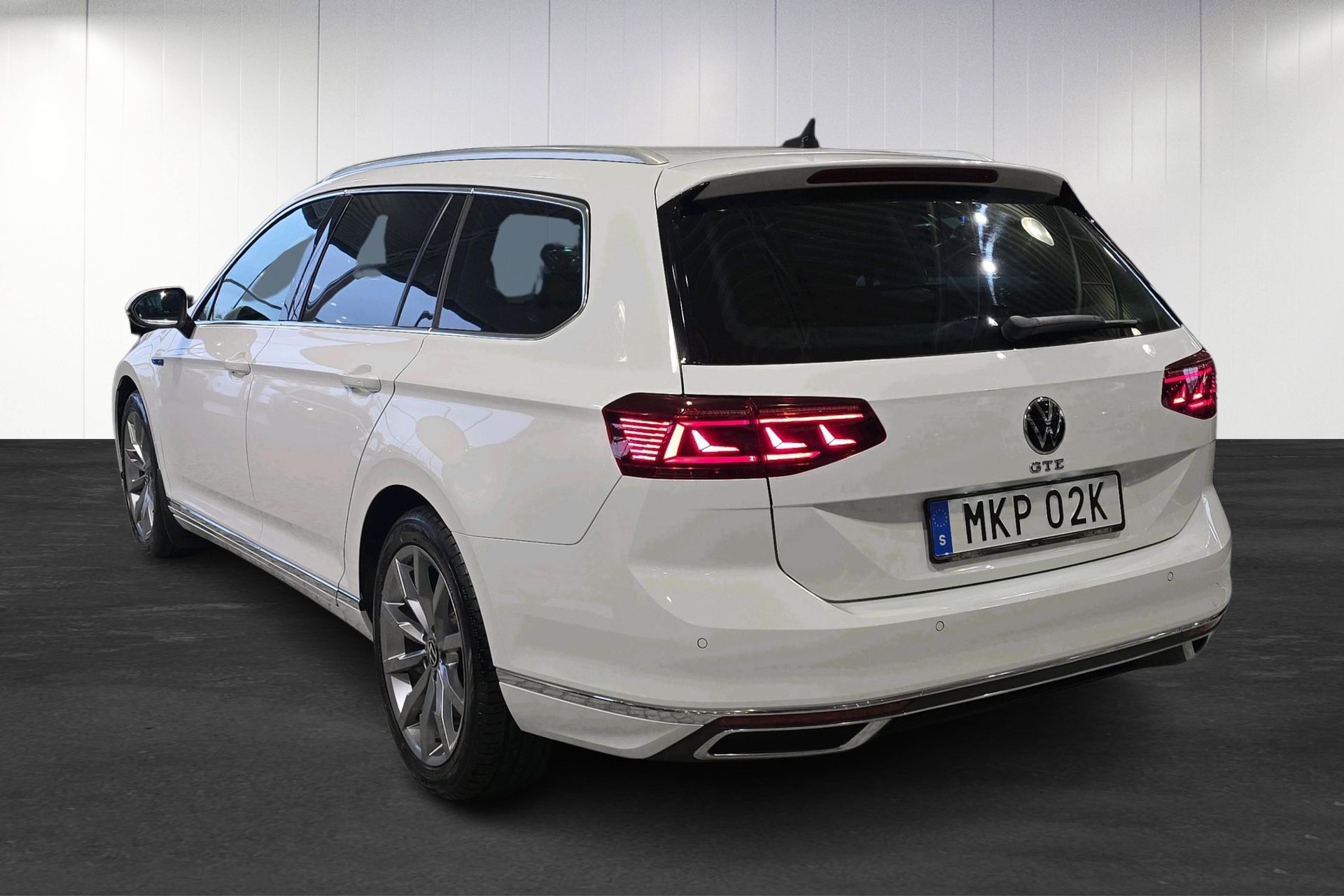 Volkswagen Passat Sportscombi GTE 2021, bild 3/10