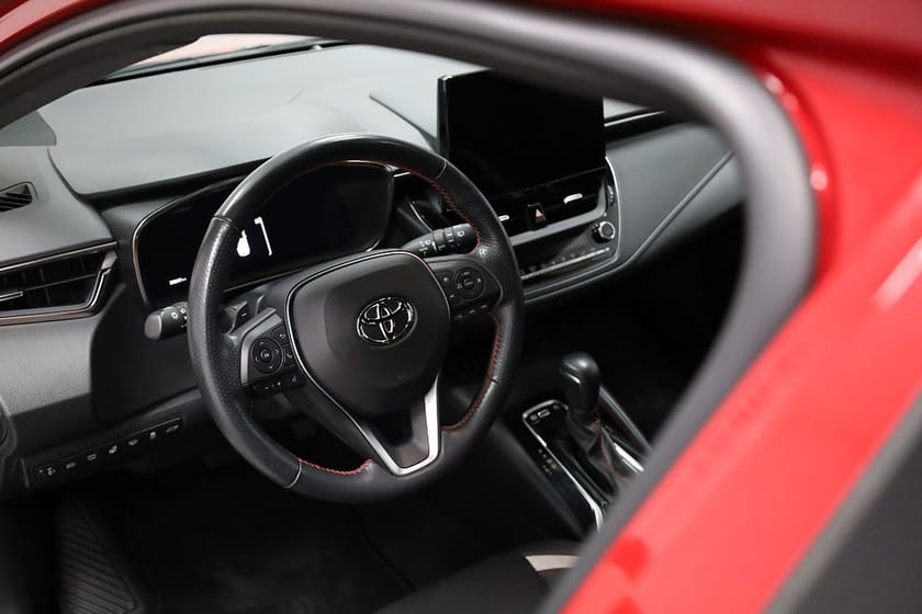 Bild 5 av Toyota Corolla Touring Sports Hybrid e-CVT GR Sport Euro 6