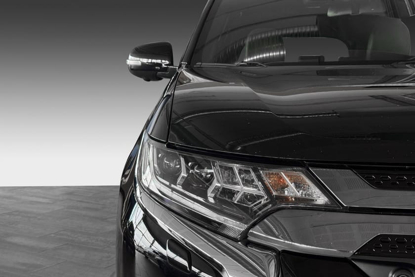 Bilde 3 av Mitsubishi Outlander PHEV INSTYLE+ | KROK | 360°| SKINN | APP | LEDBAR