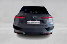 Thumnail bilde 3 av BMW iX xDrive40