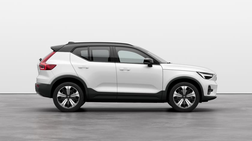 Bilde 2 av Volvo XC40 Recharge Ultimate FWD KROK|PANO|360|H&K|PIXEL