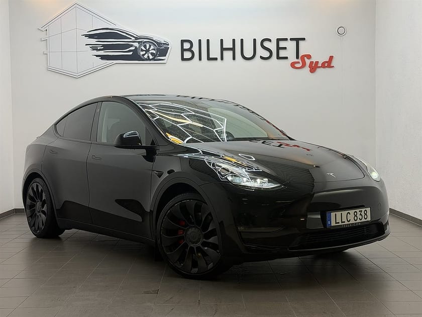 Bild 1 av Tesla Model Y Performance 534hk AWD MOMS Pano/Navi/Bkamera/Läder/1Brukare