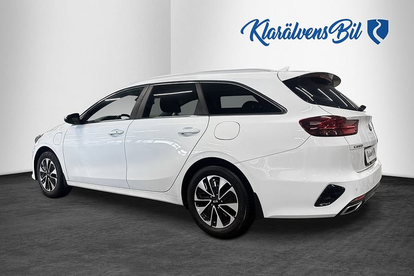 Bild 3 av Kia Ceed Sportswagon Plug-in Hybrid DCT (141hk) Kamera AdaptivFH