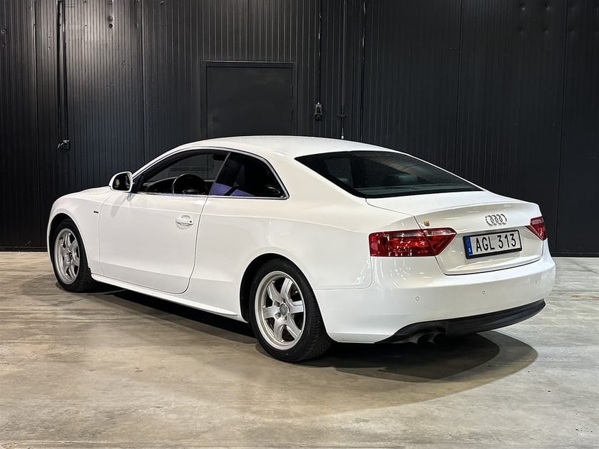 Bild 4 av Audi A5 Coupé 2.0 TFSI (180hk) S Line