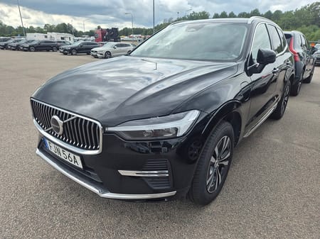 Volvo XC60 T6 Recharge Core Bright plug in AWD 350HK 4x4 Panorama