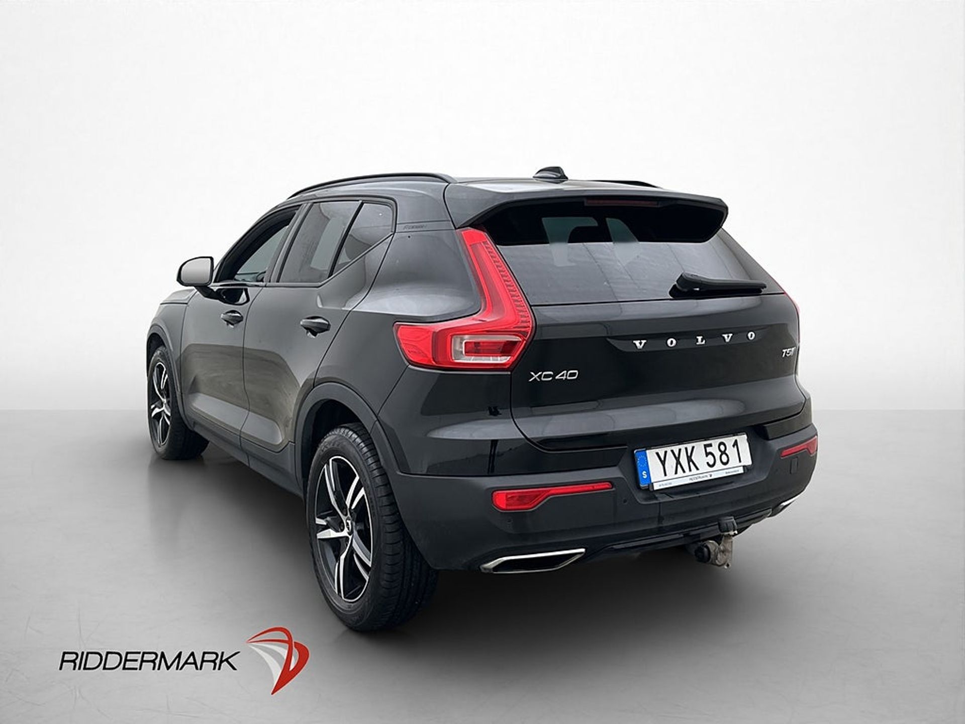 Volvo XC40 T5 R Design 2019, photo 5/10