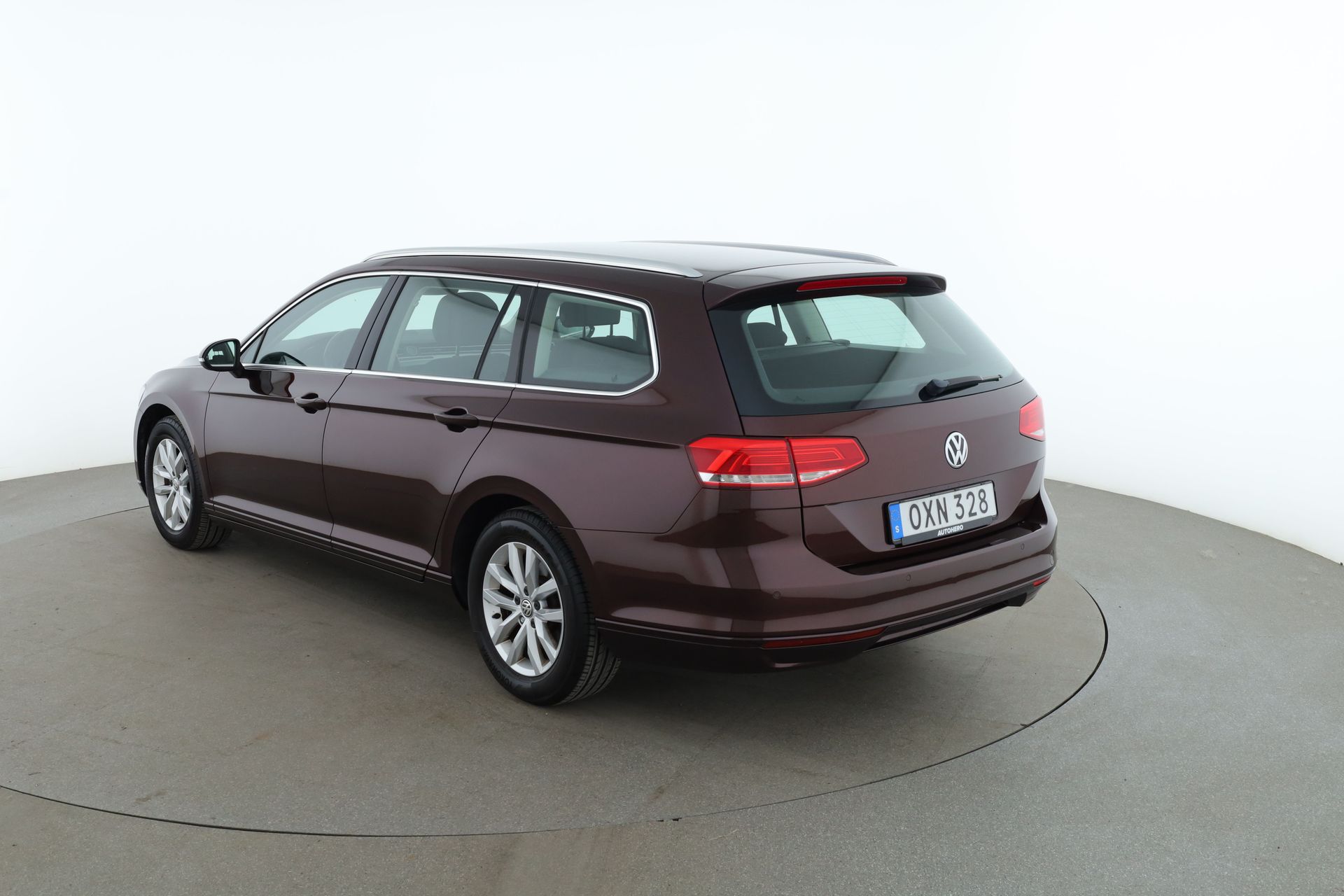 Volkswagen Passat 2016, bild 3/27