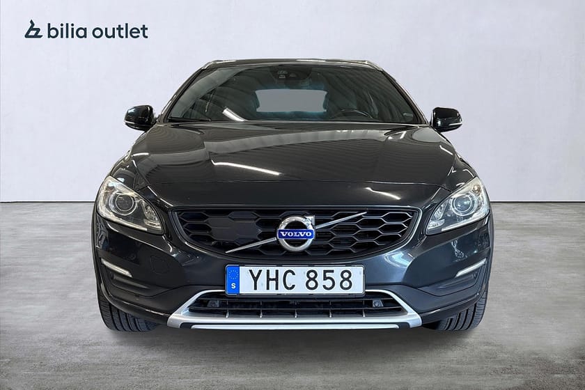 Bild 3 av Volvo V60 Cross Country D4 AWD aut Business Adv Summum 190hk Navi Drag P-värm