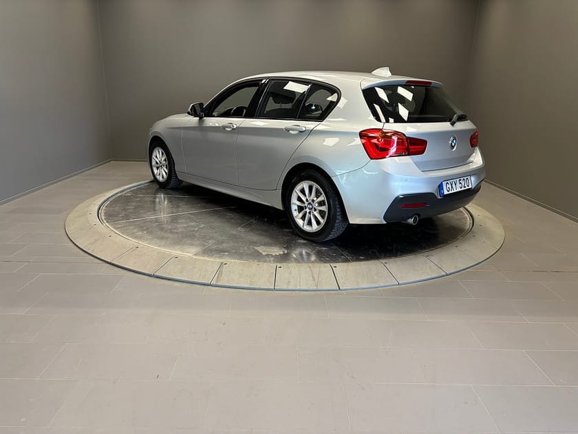 Bild 3 av BMW 118d xDrive 5-dörrars M Sport Euro 6