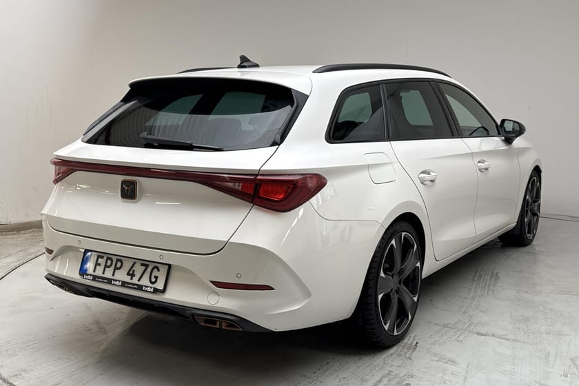 Bild 3 av CUPRA Leon Sportstourer e-Hybrid 1.4 Plug-in