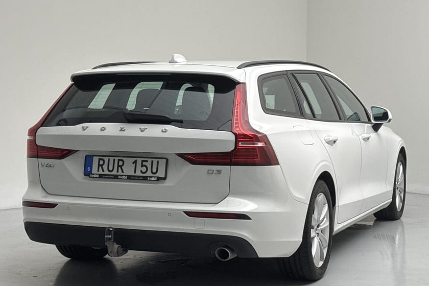 Bild 3 av Volvo V60 D3 (150hk) Momentum Värmare Dragkrok