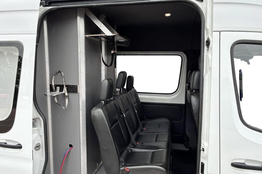 Bild 5 av Mercedes-Benz Sprinter 316 CDI Panel Van Mixto 14 m3