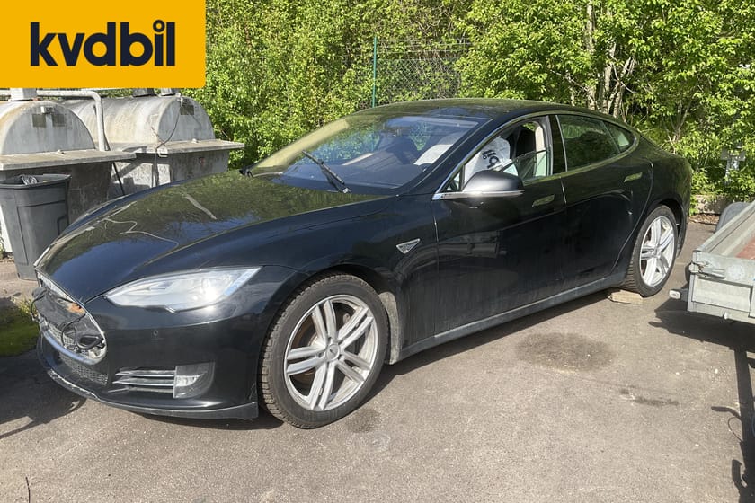 Bild 1 av Tesla Model S 85 Reparationsobjekt