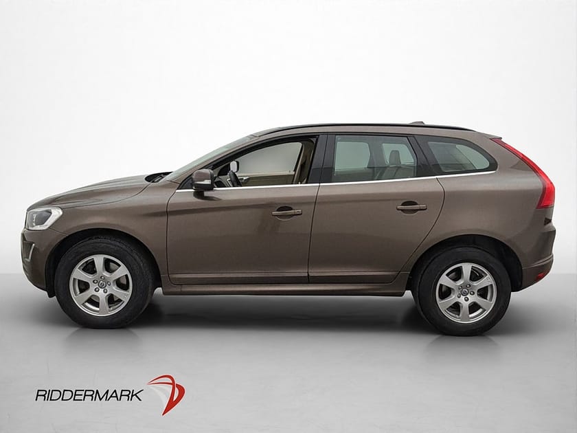 Bild 4 av Volvo XC60 D4 163hk Momentum Drag Pano Navi D-Värmare