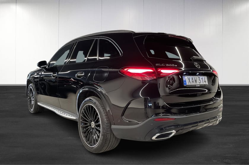 Bild 5 av Mercedes-Benz GLC 300 e 4MATIC 4MATIC/AMG Line/Dragkrok/V-Hjul/Burmester/Moms