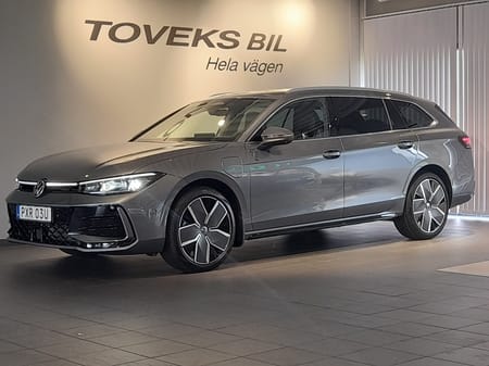 Volkswagen Passat Variant eHybrid 272 DSG6 R-LINE