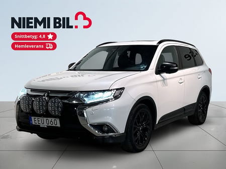 Mitsubishi Outlander 2.2 Di-D 4WD Onyx 7-sits 360° Mvärm Drag Skinn S/V-hjul