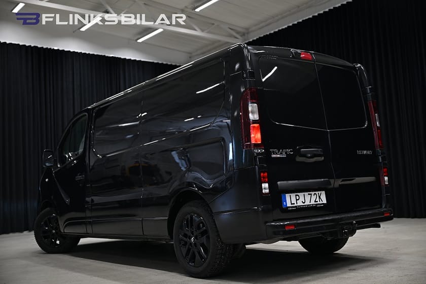 Bild 2 av Renault Trafic Skåpbil dCi 170HK L2 Automat|RacingSpirit|LED|GPS|Backkamera