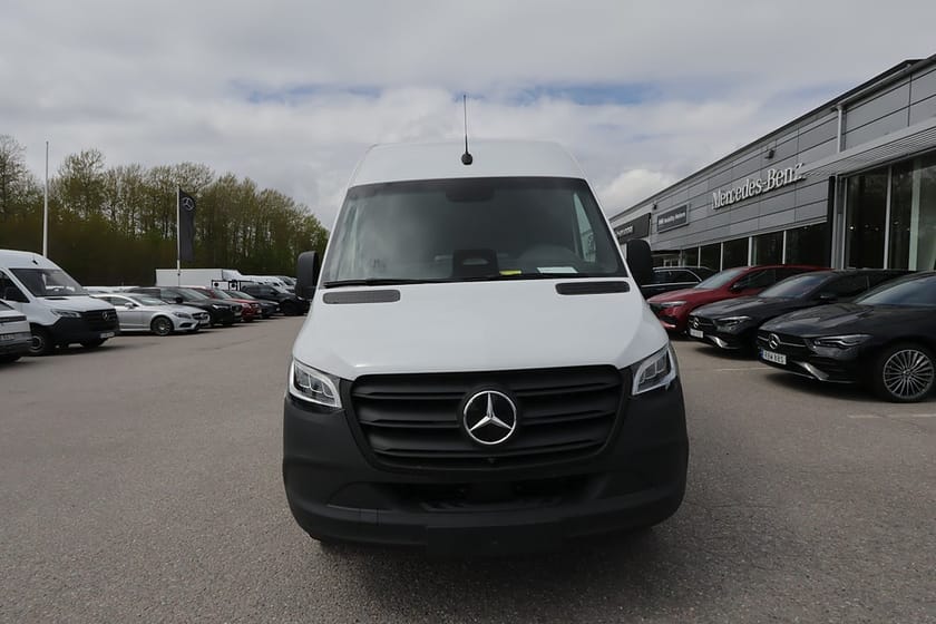 Bild 1 av Mercedes-Benz eSprinter 414 81 kWh