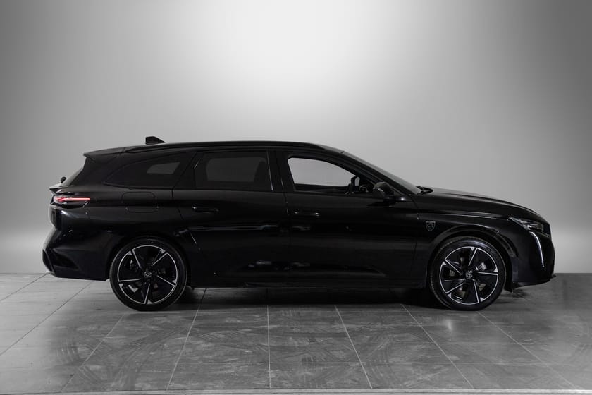 Bilde 5 av Peugeot E-308 SW 51 kWh GT| Ad. cruise | AGR-seter | Matrix-LED |Finans
