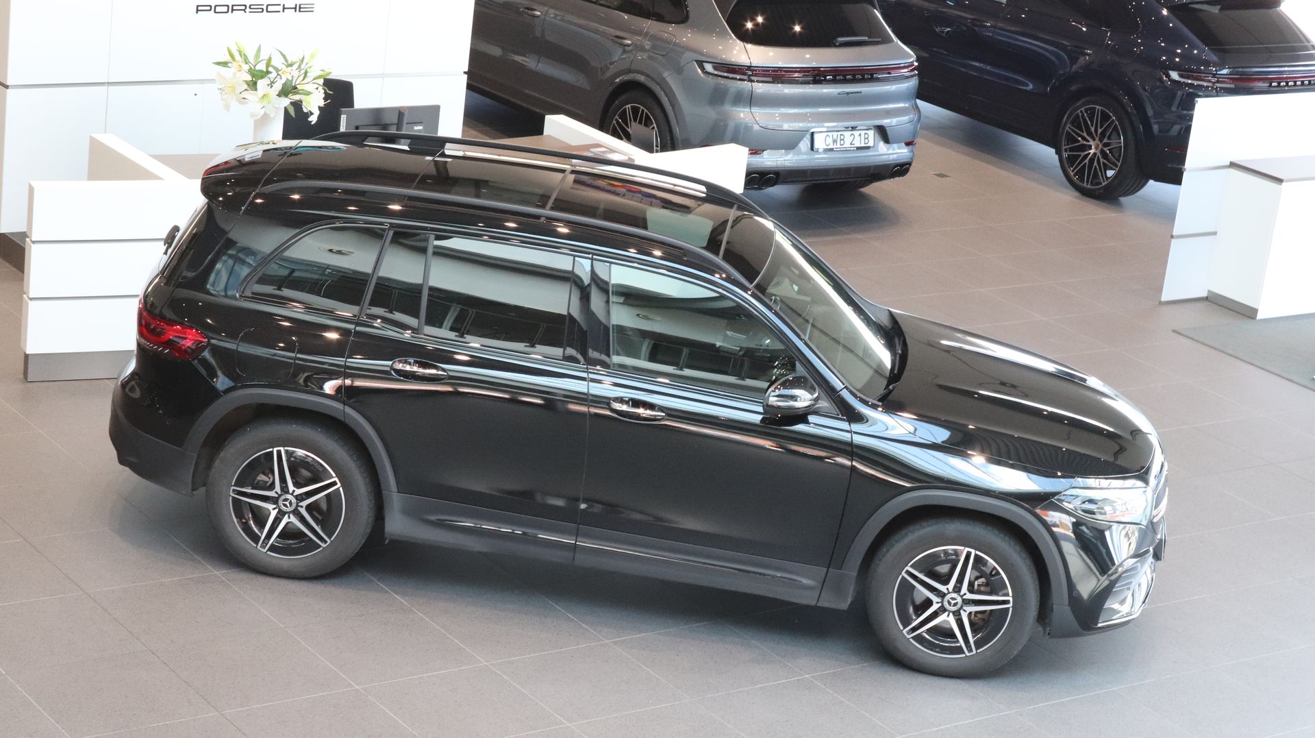 Mercedes-Benz EQB 300 2023, bild 3/9