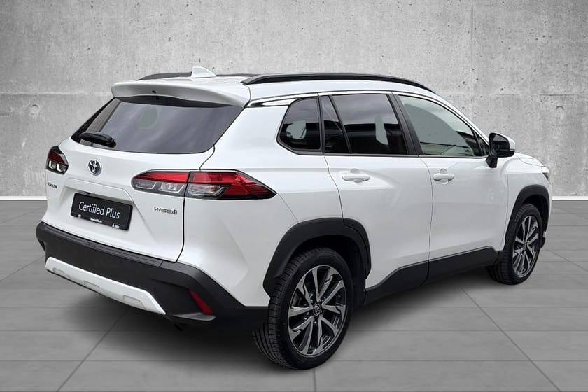 Bilde 5 av Toyota Corolla Cross Hybrid AWD-i 2.0 Executive Glasstak og Skinninteriør