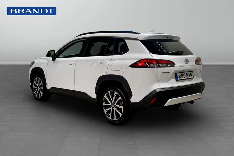 Toyota Corolla Cross Hybrid AWD-i