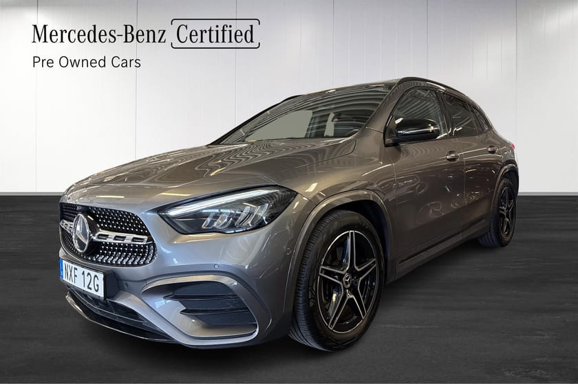 Bild 1 av Mercedes-Benz GLA 200 Moms/AMG/Panorama/Dragkrok