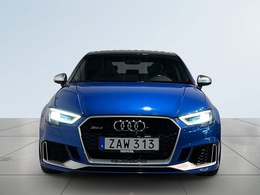 Bild 2 av Audi RS 3 Sedan 2.5 TFSI quattro Comfort Pano Kamera B&O SoV